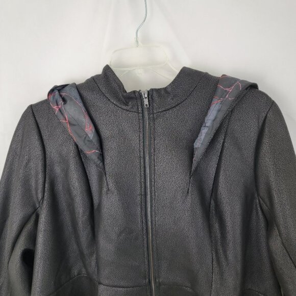 TORRID 3 Her Universe Star Wars Episode 9 Kylo Ren Black Faux Suede Hooded Coat - Picture 2 of 16